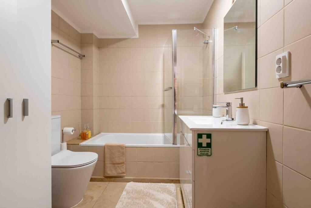 Apartamento By The Sea III Lido - Com Piscina Funchal  Exterior foto
